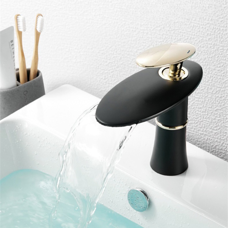 Home Hardware Bathroom Sinks - أبيض/أسود الذهب شلال حوض صنبور الساخن