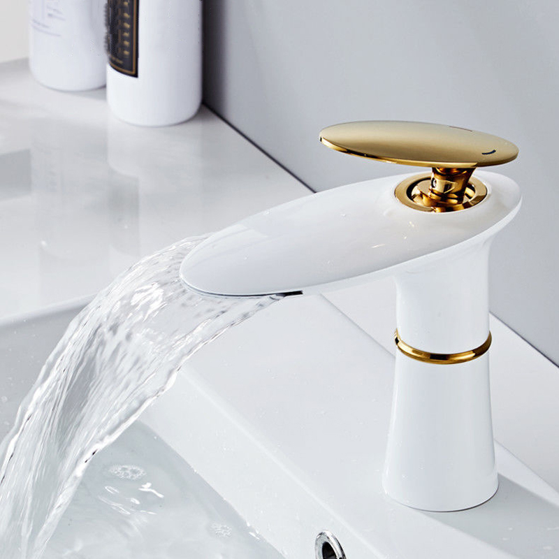 شلال حوض صنبور الذهب الأبيض ال - مراجعة Home Hardware Bathroom Sinks وسعره